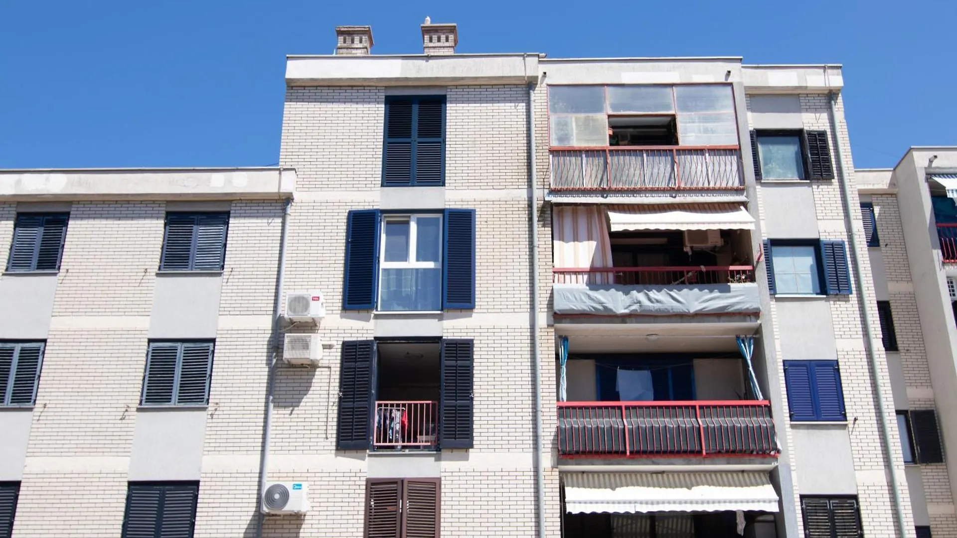 Valkane beach studio apartment Pula