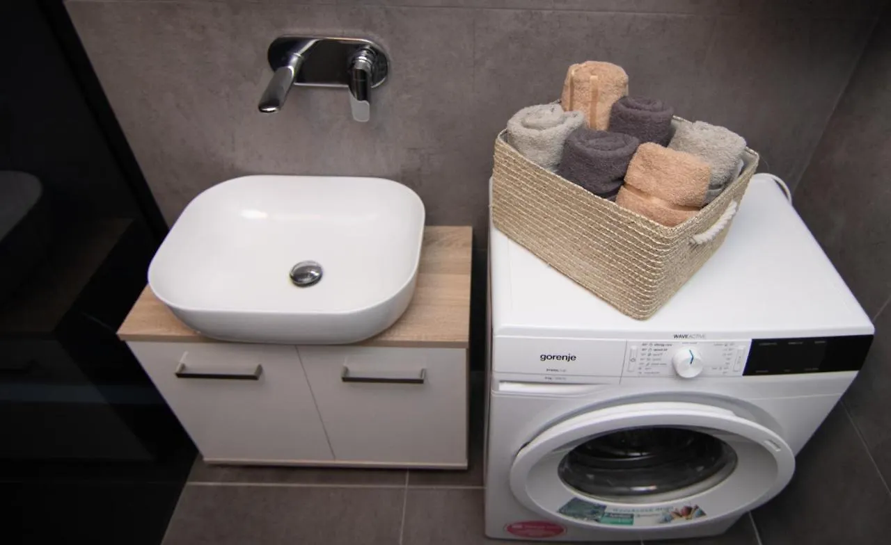 Valkane beach studio apartment Pula 0*,  Chorwacja