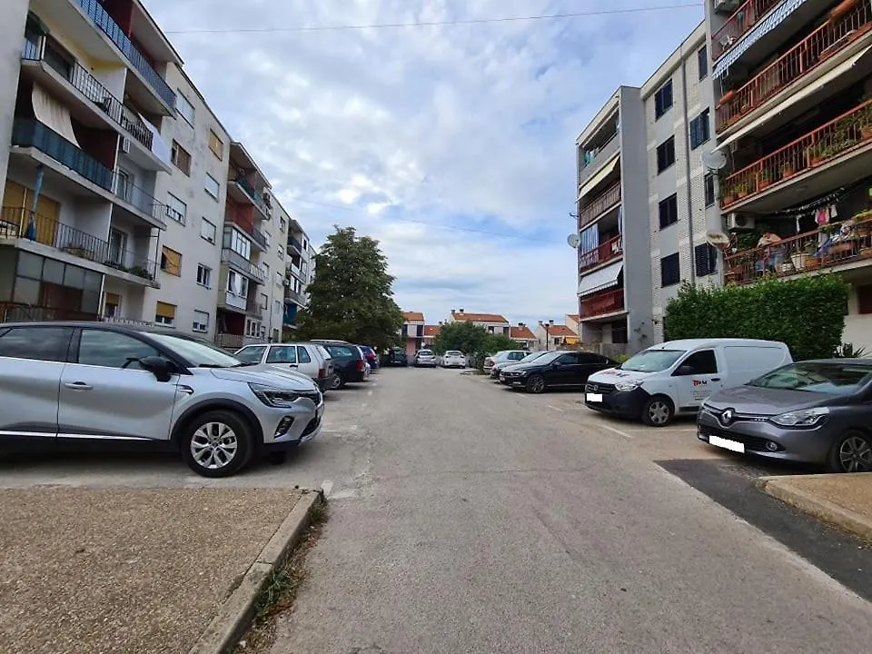 Valkane beach studio apartment Pula